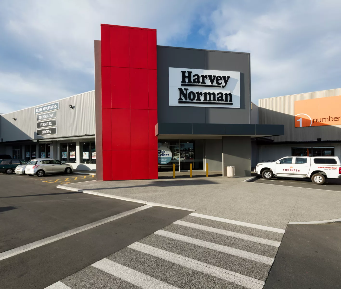 Hornby Mega Centre